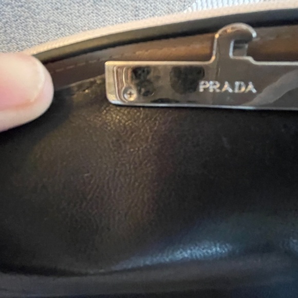 NWT Prada Multi Way Crossbody and Clutch and Satchel - Picture 4 of 11